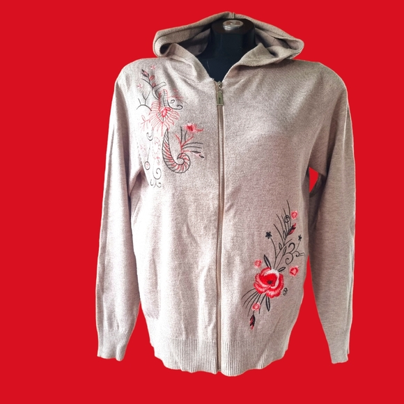 3/$40 Sale! Milano Embroidered Zip-Up Sweater with Hood 🌺 - Picture 1 of 8
